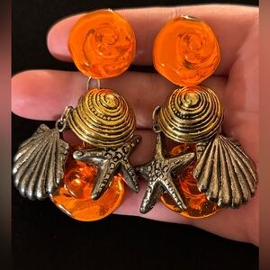 VTG Gorgeous Shell Starfish Earrings